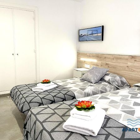 Miami Playa Apartbeach Mimosas Deluxe Climatizado Vistas Playa מראה חיצוני תמונה